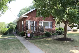 805 E Briar Ln, Beloit, WI 53511 - Photo 1