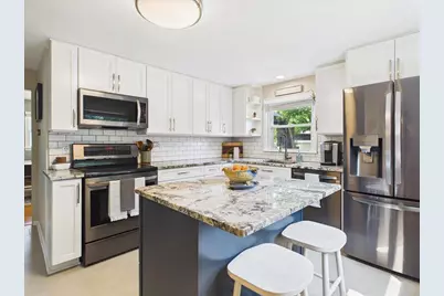 4238 Warwick Way, Madison, WI 53711 - Photo 6