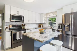 4238 Warwick Way, Madison, WI 53711 - Photo 6