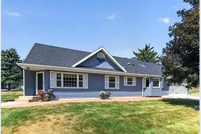 101 8th Street, Waunakee, WI 53597 - Photo 1