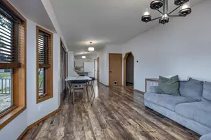 333 7th St, Mineral Point, WI 53565 - Photo 12