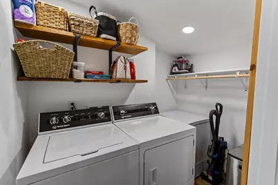 303 E State Street, Albany, WI 53502 - Photo 24