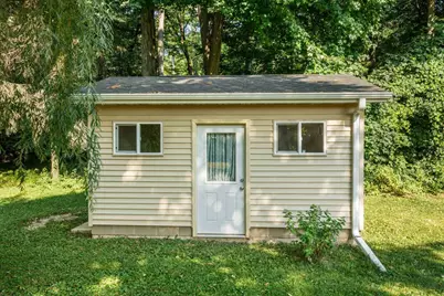 2040 S 2nd Avenue, Wisconsin Rapids, WI 54495 - Photo 8
