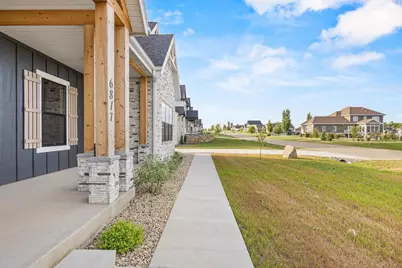 6811 Angelica Trail, Sun Prairie, WI 53590 - Photo 10