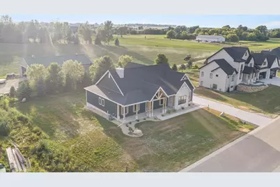 6811 Angelica Trail, Sun Prairie, WI 53590 - Photo 82