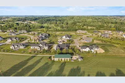 6811 Angelica Trail, Sun Prairie, WI 53590 - Photo 86