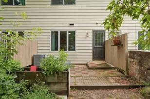 95 S Lakewood Gdns Ln, Madison, WI 53704 - Photo 36
