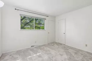 95 S Lakewood Gdns Ln, Madison, WI 53704 - Photo 18