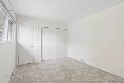 95 S Lakewood Gardens Lane, Madison, WI 53704 - Photo 14