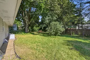 1913 Windom Way, Madison, WI 53704 - Photo 40
