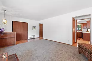 1913 Windom Way, Madison, WI 53704 - Photo 6