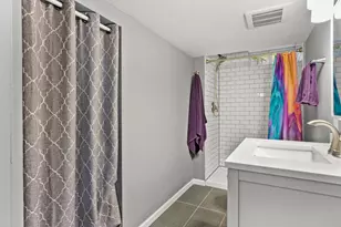 809 Flora Ln, Madison, WI 53714 - Photo 34