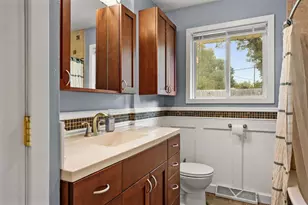 809 Flora Ln, Madison, WI 53714 - Photo 16