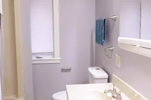 812 S Locust Ave, Freeport, IL 61032 - Photo 22