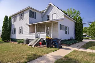 251 Maine St, Mauston, WI 53948 - Photo 4