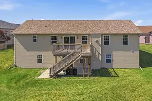 105 Honeycrisp Dr, Beaver Dam, WI 53916 - Photo 30
