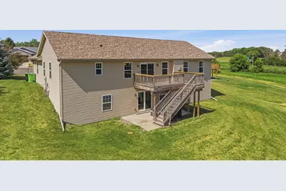 105 Honeycrisp Drive, Beaver Dam, WI 53916 - Photo 32