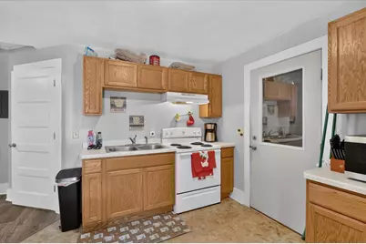 115 N Chatham Street, Janesville, WI 53548 - Photo 14