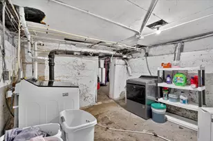 115 N Chatham St, Janesville, WI 53548 - Photo 40