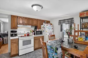 115 N Chatham St, Janesville, WI 53548 - Photo 16