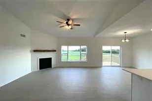 1960 Sequoia Dr, Janesville, WI 53545 - Photo 6
