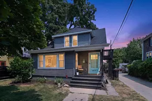 1013 Oakland Ave, Madison, WI 53711 - Photo 1