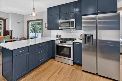 1013 Oakland Avenue, Madison, WI 53711 - Photo 12
