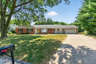 507 Apache Dr, Janesville, WI 53545 - Photo 1