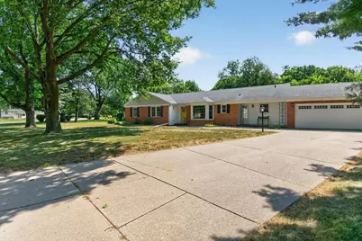 507 Apache Drive, Janesville, WI 53545 - Photo 2