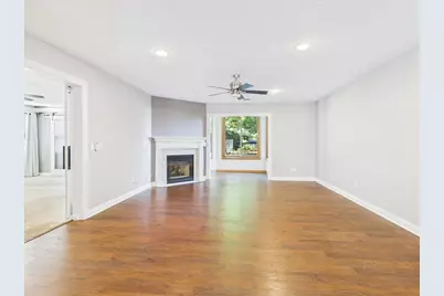 5383 Mariners Cove Drive #405, Madison, WI 53704 - Photo 28