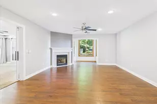 5383 Mariner's Cove Dr, Madison, WI 53704 - Photo 28