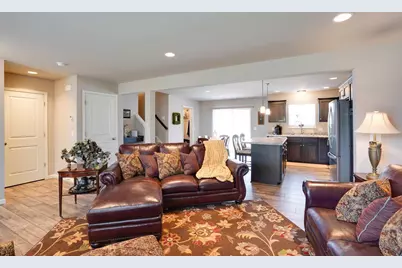 6040 Saturn Drive, Madison, WI 53718 - Photo 10