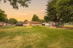 350 E Kohler St, Sun Prairie, WI 53590 - Photo 4