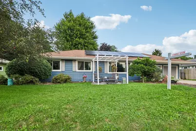 713 Taft Street, Sun Prairie, WI 53590 - Photo 2