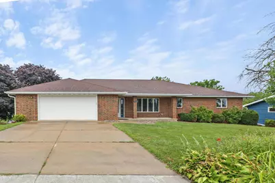 514 W Washington Street, Ridgeville, WI 53533 - Photo 2