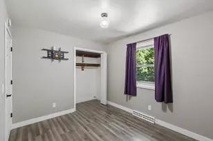 719 E North St, Poynette, WI 53955 - Photo 24