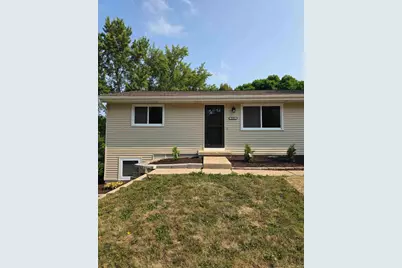 5802 Sauk Lane, Mcfarland, WI 53558 - Photo 1