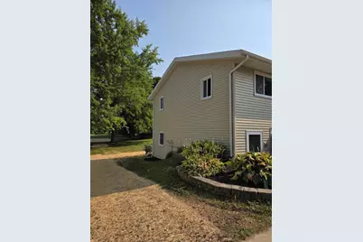 5802 Sauk Lane, Mcfarland, WI 53558 - Photo 2