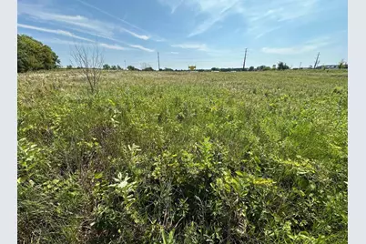400 Haugen Road, Edgerton, WI 53534 - Photo 4