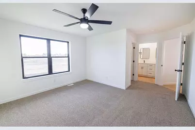 3804 Green Ash Drive, Janesville, WI 53545 - Photo 10