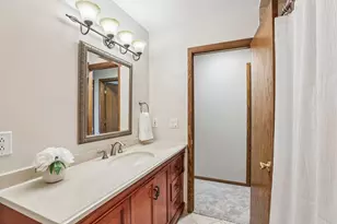 806 South St, Waunakee, WI 53597 - Photo 26