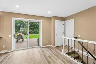 806 South St, Waunakee, WI 53597 - Photo 14