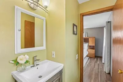 806 South Street, Waunakee, WI 53597 - Photo 22