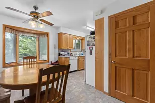 4620 Hermsmeier Ln, Madison, WI 53714 - Photo 20