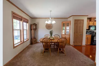 511 White Spruce Avenue, Baraboo, WI 53913 - Photo 4