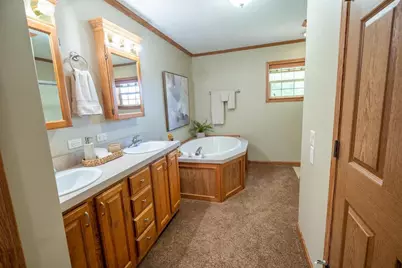 511 White Spruce Avenue, Baraboo, WI 53913 - Photo 14