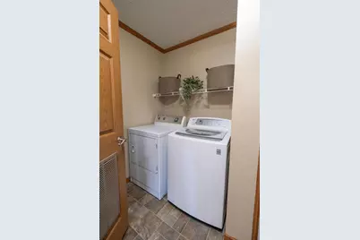 511 White Spruce Avenue, Baraboo, WI 53913 - Photo 20