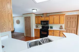 511 White Spruce Ave, Baraboo, WI 53913 - Photo 10
