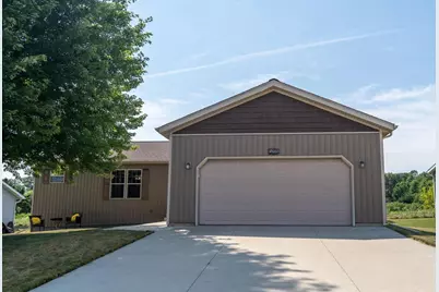 511 White Spruce Avenue, Baraboo, WI 53913 - Photo 1