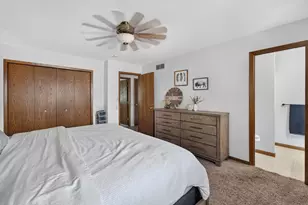 405 Lexington Dr, Waunakee, WI 53597 - Photo 14
